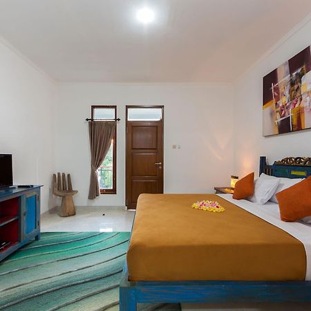 Bening House And Spa Seminyak Exterior foto
